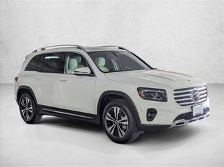 Certified 2025 Mercedes-Benz GLB 250 4MATIC video 3