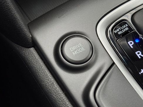 Used 2020 Hyundai Kona SE image 27