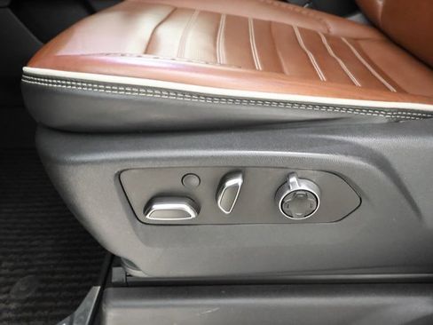 Used 2023 GMC Sierra 1500 Denali Ultimate image 10