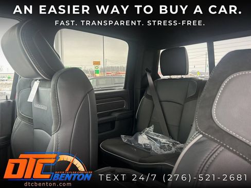 New 2026 RAM 2500 Laramie AWD/4WD image 13