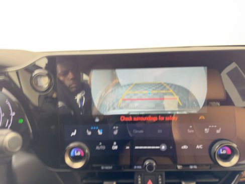 Used 2024 Lexus NX 250 FWD w/ Premium Package image 22