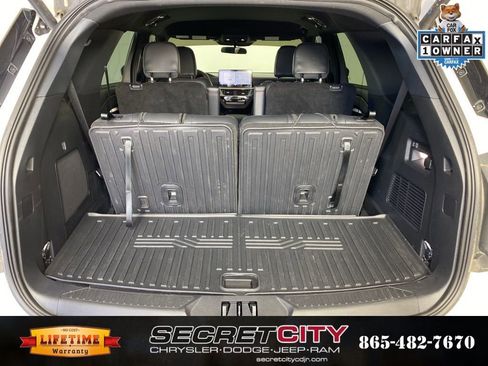 Used 2025 Ford Explorer ST-Line image 29