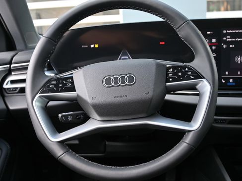 Used 2025 Audi A5 2.0T Premium Plus w/ Premium Plus AWD/4WD image 19