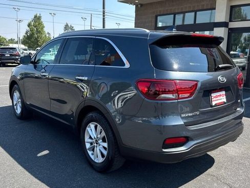 Used 2019 Kia Sorento AWD w/ LX Convenience Package image 7