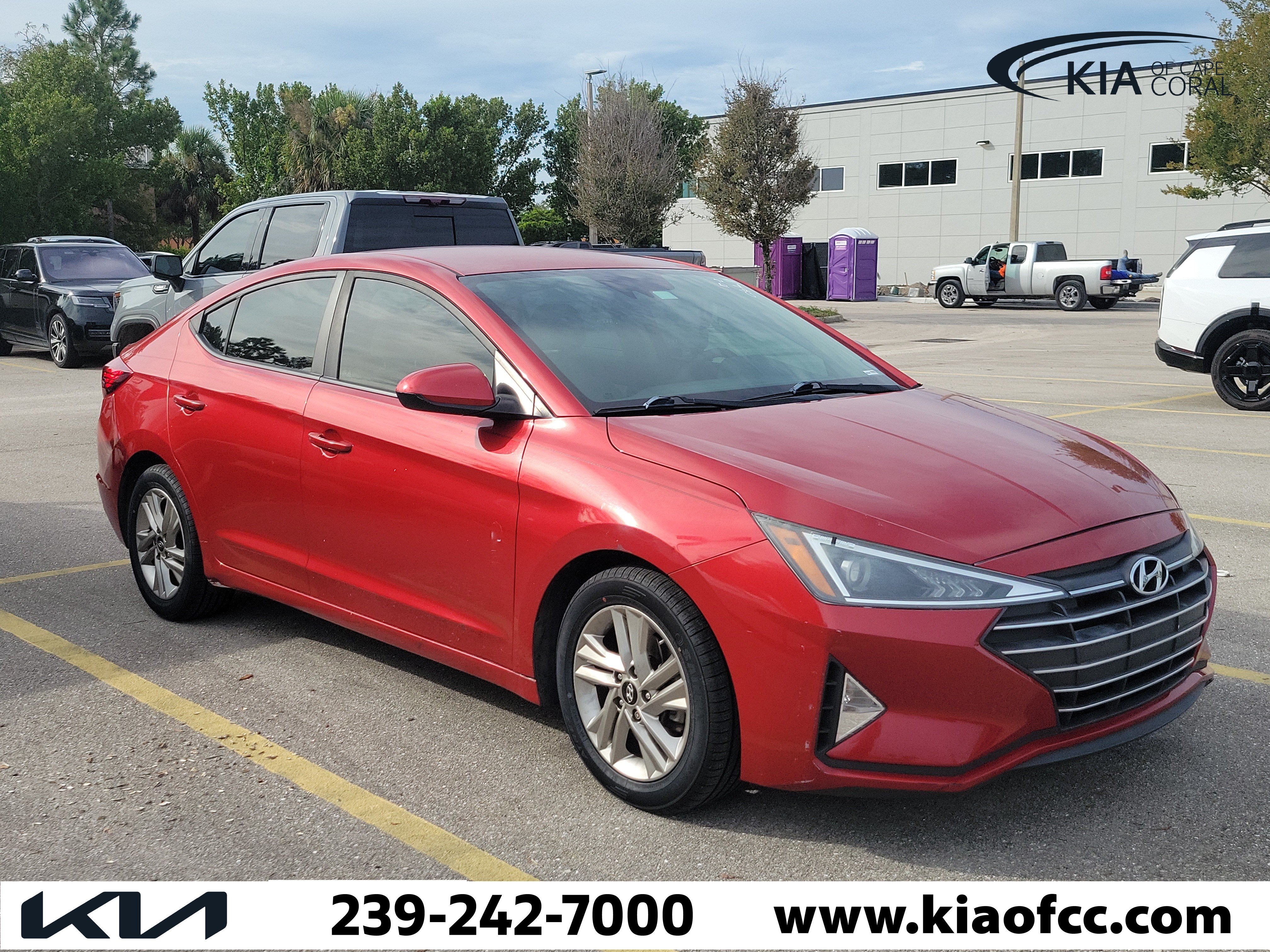 Used 2020 Hyundai Elantra SEL FWD image 1