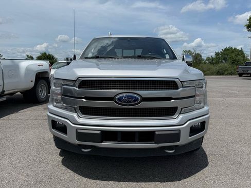 Used 2019 Ford F150 Platinum w/ Equipment Group 701A Luxury AWD/4WD image 4