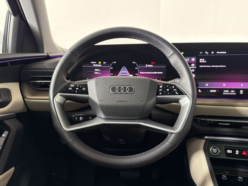 Used 2025 Audi Q5 Premium w/ Convenience Package AWD/4WD image 9