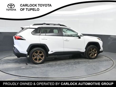 Used 2023 Toyota RAV4 AWD Hybrid image 4