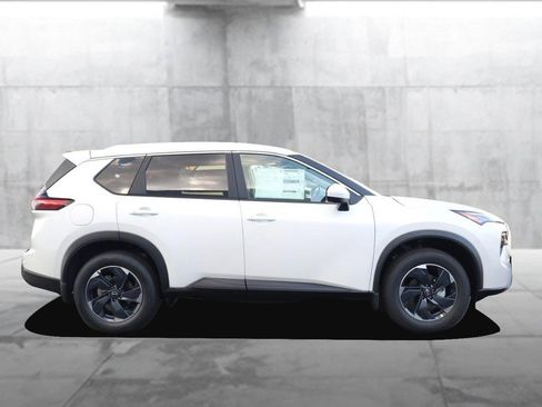 New 2026 Nissan Rogue SV w/ SV Premium Package image 5