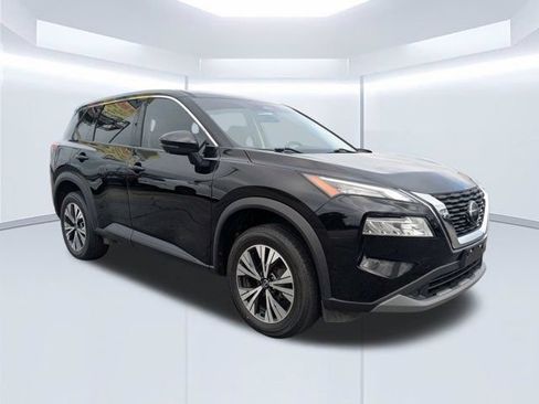 Used 2021 Nissan Rogue SV AWD/4WD image 2