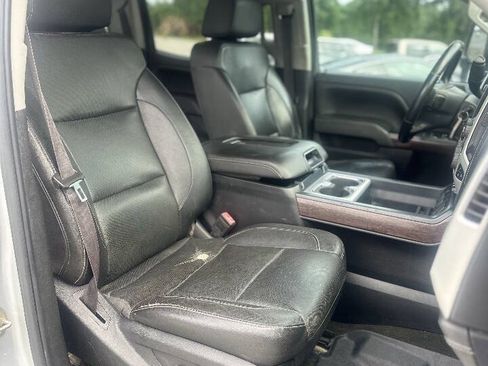 Used 2016 GMC Sierra 2500 SLT w/ Duramax Plus Package AWD/4WD image 31