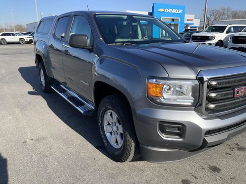 Used 2019 GMC Canyon 2WD Crew Cab w/ Convenience Package image 11