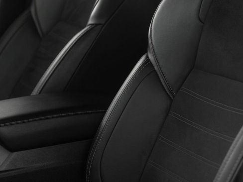 Used 2024 Mitsubishi Outlander SE Black Edition image 21