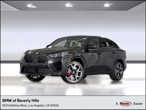 New 2026 BMW X2 xDrive28i w/ Technology Package AWD/4WD image 1