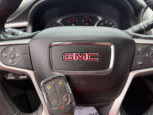 Used 2018 GMC Acadia SLT AWD/4WD image 40
