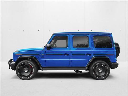 New 2026 Mercedes-Benz G 63 AMG 4MATIC image 3