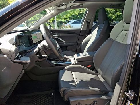 Certified 2025 Audi Q5 Premium Plus AWD/4WD image 13