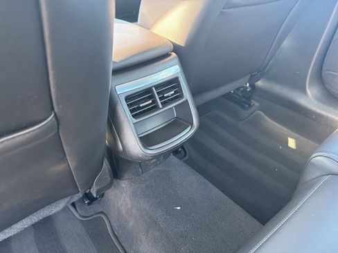 Used 2019 Chevrolet Impala LT image 58