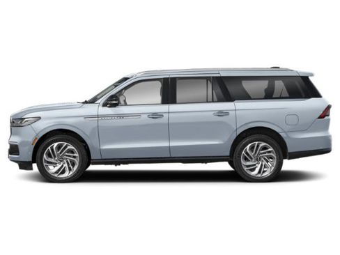 New 2026 Lincoln Navigator L Reserve w/ Jet Appearance Package image 2