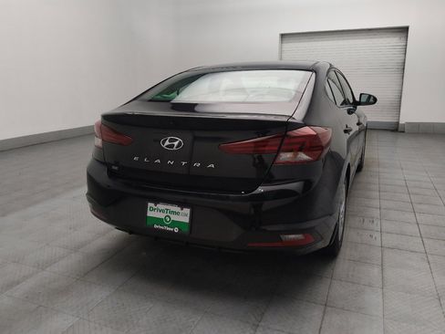 Used 2020 Hyundai Elantra SE FWD image 7