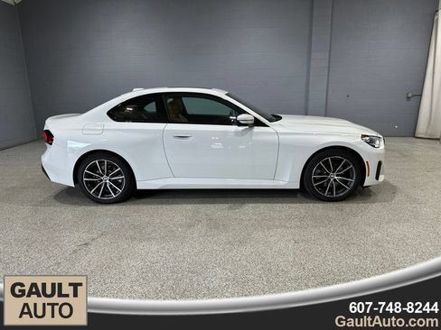 Certified 2025 BMW 230i xDrive Coupe w/ Convenience Package AWD/4WD image 2