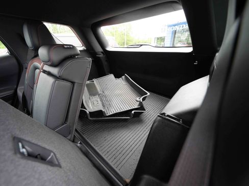 Used 2026 Chevrolet Equinox RS w/ LPO, Floor Liner Package AWD/4WD image 24