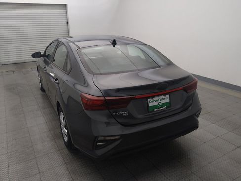 Used 2019 Kia Forte Sedan FWD image 6