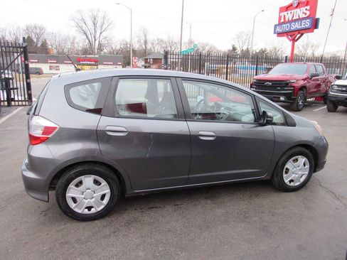 Used 2013 Honda Fit image 4