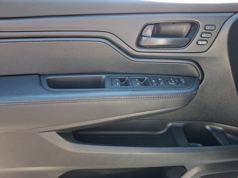 Certified 2024 Honda Odyssey Sport image 11