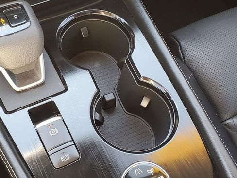 Certified 2024 Nissan Rogue Platinum image 23