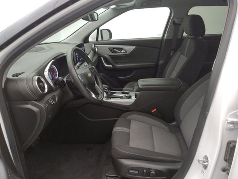 Used 2024 Chevrolet Blazer LT w/ Convenience Package image 17