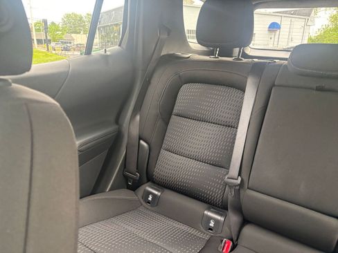 Used 2025 Chevrolet Equinox LT FWD image 38