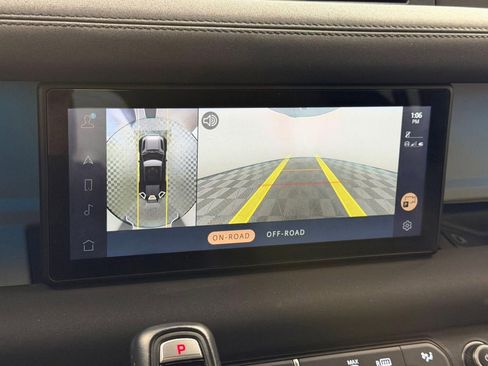 Used 2023 Land Rover Defender 110 S image 27