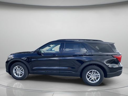 New 2026 Ford Explorer Active w/ Active Comfort Package RWD image 6