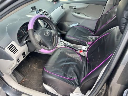 Used 2013 Toyota Corolla LE FWD image 12
