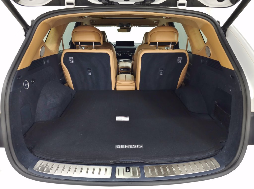 Used 2024 Genesis GV80 3.5T Prestige Signature AWD/4WD image 8