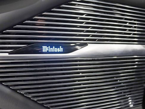 Used 2024 Jeep Grand Wagoneer Series III image 37