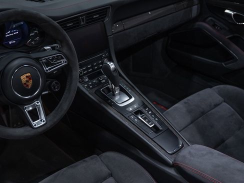 Used 2018 Porsche 911 Carrera GTS RWD image 51