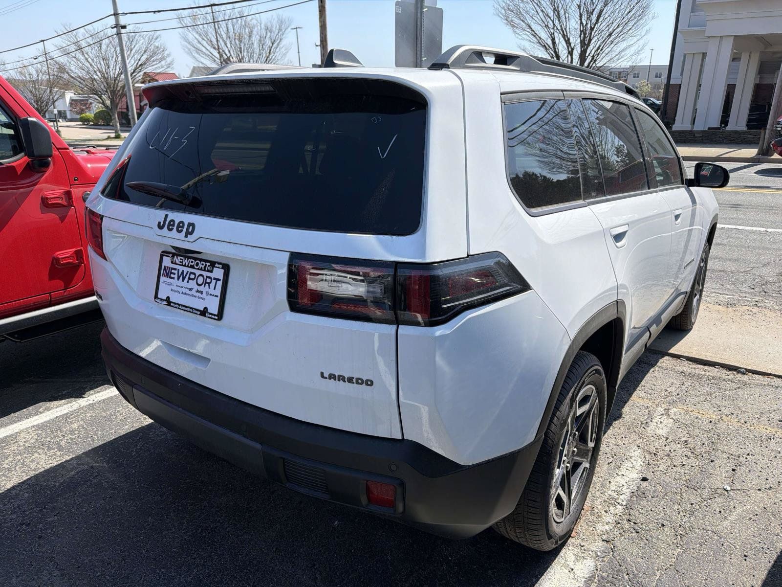 Certified 2026 Jeep Cherokee Laredo AWD/4WD image 2