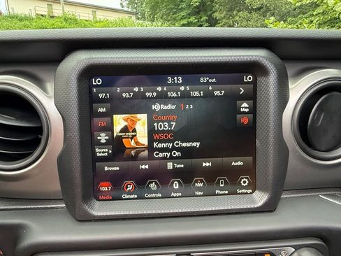 Used 2023 Jeep Wrangler Unlimited w/ Sun & Screen Package AWD/4WD image 21