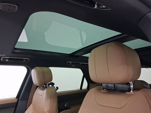 New 2026 Land Rover Range Rover Sport SE image 14