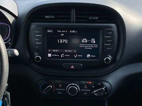Used 2024 Kia Soul LX w/ Option Group 015 FWD image 16