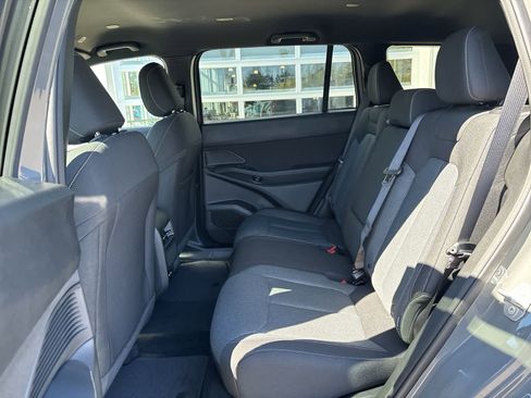 New 2026 Jeep Cherokee Laredo image 8