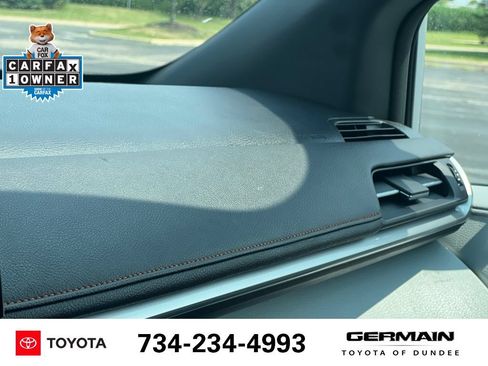 Used 2023 Toyota Sienna XSE FWD image 26