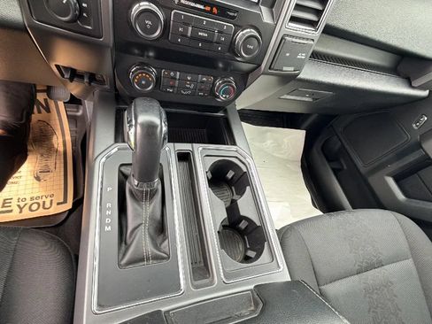 Used 2020 Ford F150 XLT w/ Equipment Group 302A Luxury AWD/4WD image 34