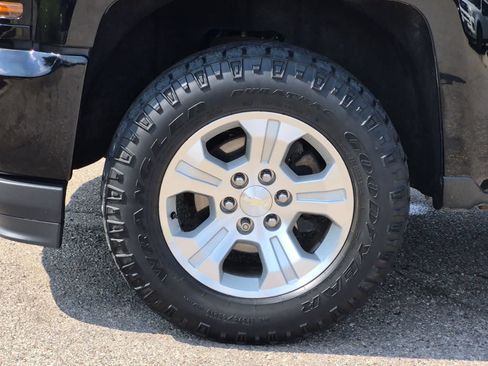 Used 2018 Chevrolet Silverado 1500 LT w/ All Star Edition AWD/4WD image 14