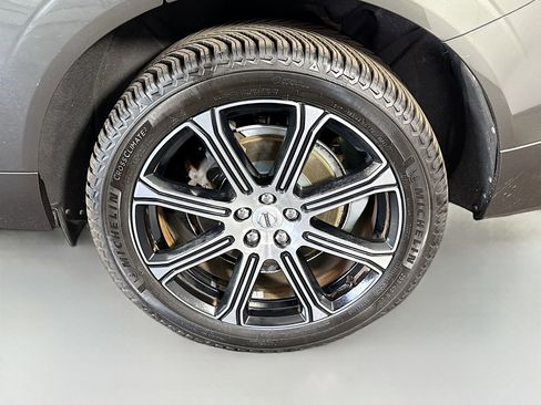 Used 2018 Volvo XC60 T6 Inscription w/ Convenience Package image 37