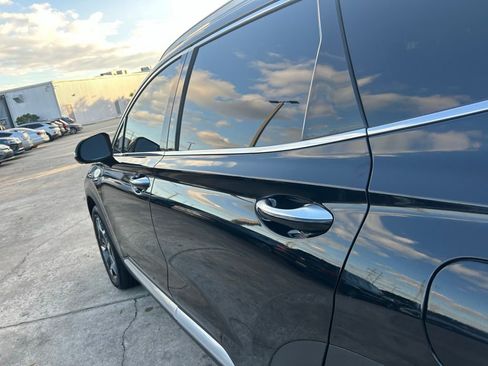 Used 2023 Hyundai Santa Fe SEL Premium image 30