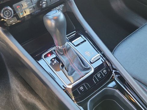 Used 2024 Jeep Compass Trailhawk image 24