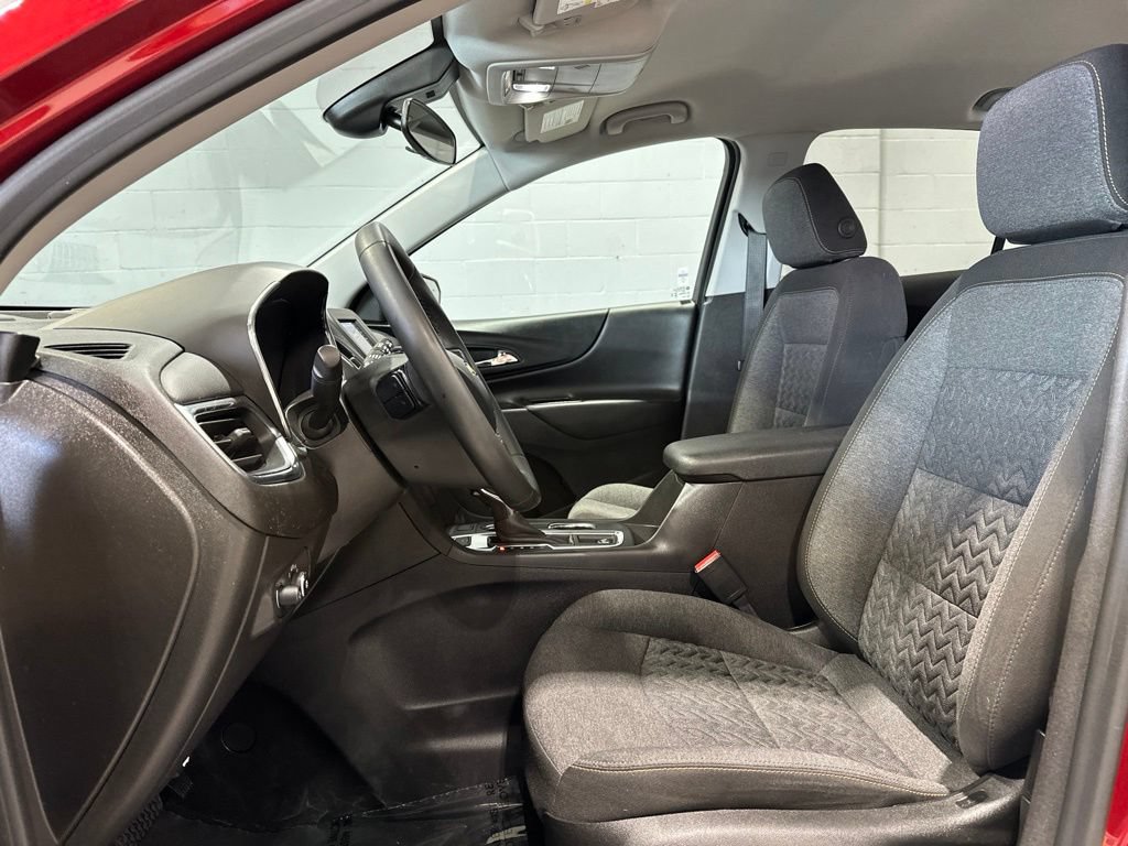 Certified 2024 Chevrolet Equinox LT AWD/4WD image 13